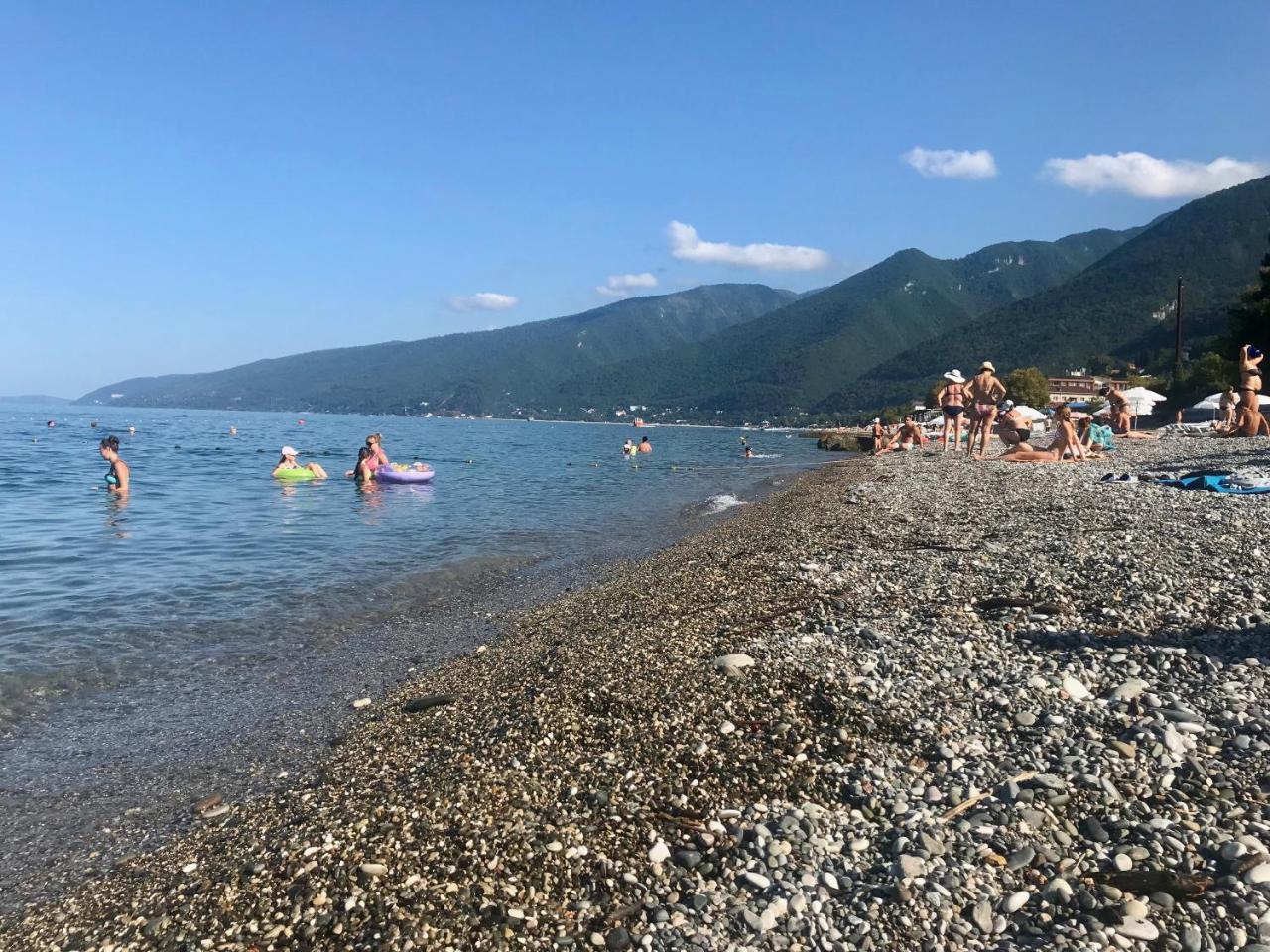 Частный Дом У Моря Gagra Exterior foto
